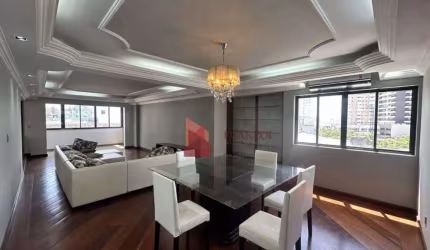 VENDA: Apartamento com 240m² com 3 Suítes à venda, 240 m² - Centro - Itajaí/SC