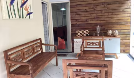 VENDA: Sobrado-03 quartos-centro-Itajaí