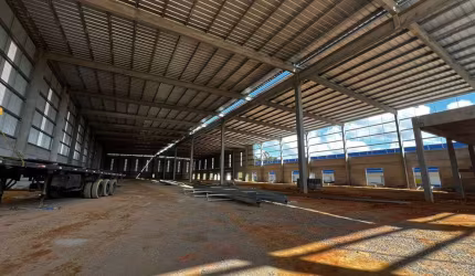 GALPÃO PARA ALUGUEL: 8.500 m² em Itajai SC.