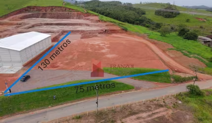 LOCAÇÃO: Terreno para estacionamento caminhões ou depósito de contêineres, próximo a rodovia Antônio Heil, Quilômetro 12, Itajaí/SC!