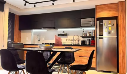 VENDA: Apartamento com 2 Dormitórios Sendo 1 Suíte - Vila Operária - Itajaí/SC