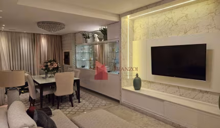 VENDA: Apartamento com 4 Dormitórios Sendo 2 Suítes e 2 Demi Suítes - Pioneiros - Balneário Camboriú/SC