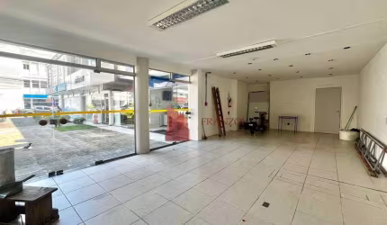 Sala Comercial TÉRREA para LOCAÇÃO- 60m² no CENTRO de Itajaí