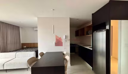 LOCAÇÃO: Loft mobiliado e equipado no Centro de Itajaí