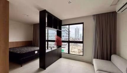 LOCAÇÃO: Loft mobiliado e equipado no Centro de Itajaí