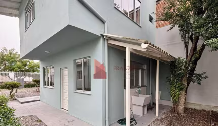 LOCAÇÃO: casa residencial ou comercial no Centro de Itajaí