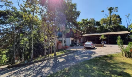 VENDA: Casa com 3 dormitórios à venda, 250 m² - Quilometro 12 - Itajaí/SC