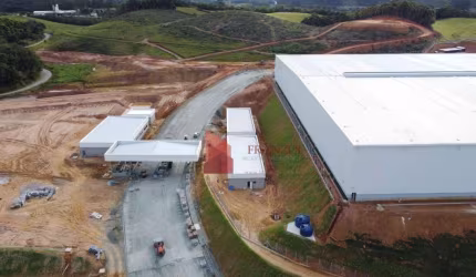 ALUGUEL: ARMAZÉM 6.000 m² em ITAJAÍ/SC