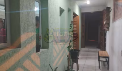 Assobradada para Venda no bairro Alvarenga, 2 dorm, 1 suíte, 2 vagas, 165 m