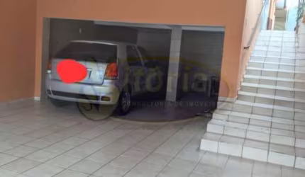 SOBRADO COM 3 CASAS