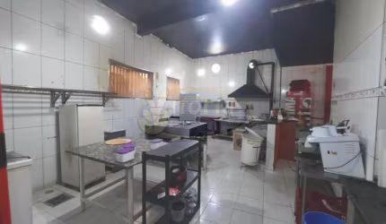 Salão comercial.