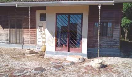 Casa com 3 quartos à venda no Jardim Atalaia, Campos do Jordão , 1650 m2 por R$ 680.000