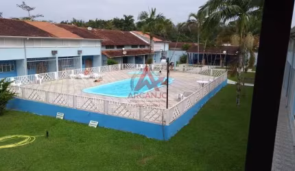 Sobrado a venda em condomínio no Perequê- Açu - Ubatuba - SP