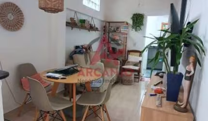 Casa Térrea no bairro de Itamambuca - Morro do Thiagão- Ubatuba-SP