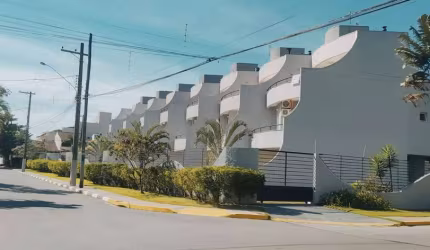 Apartamento à venda no bairro Itaguá em Ubatuba/SP