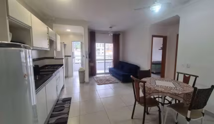 Apartamento à venda com 02 quartos sendo 01 suíte na Praia das Toninhas em Ubatuba/SP.
