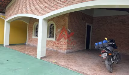 Casa à venda no bairro Mato Dentro em Ubatuba/SP