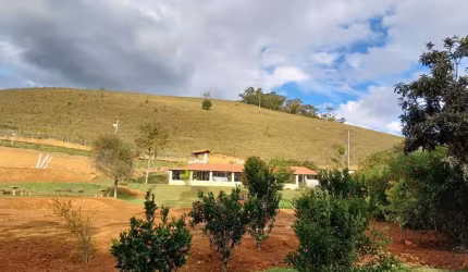 Chácara à venda no bairro Rodovia em São Luiz do Paraitinga/SP
