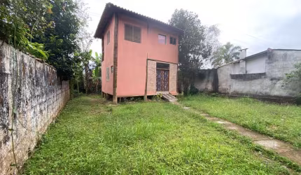 Casa à venda no bairro Lagoinha em Ubatuba/SP