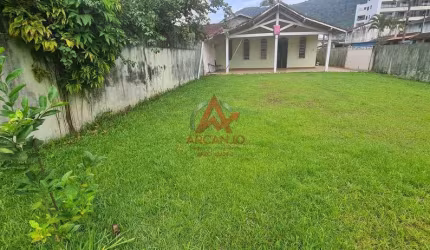 Casa  a venda em ótima localização no Perequê-Açu - Ubatuba - SP