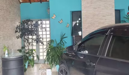 Sobrado com 02 dormitórios a venda na Vila São José em Taubaté - SP