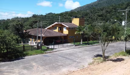 Casa à venda no bairro Alpes de Atibaia em Atibaia/SP