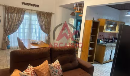 Casa com 02 dormitórios no Itaguá em Ubatuba, com excelente preço de venda