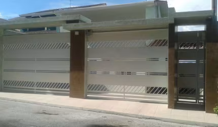 Casa à venda no bairro Vila Esperia Ou Giglio em Atibaia/SP