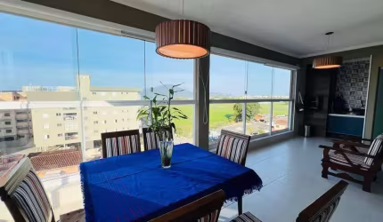 Apartamento à venda no bairro Centro em Ubatuba/SP