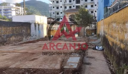 OPORTUNIDADE ÚNICA , TERRENO BEM LOCALIZADO NA REGIÃO CENTRAL , UBATUBA