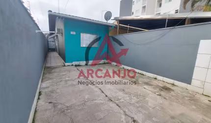 Casa com edícula a venda no Itaguá !