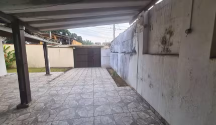 Casa para alugar no bairro Umuarama em Ubatuba/SP
