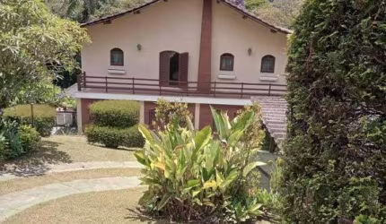 Casa à venda no bairro Roseira em Mairiporã/SP