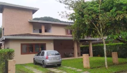 Casa à venda no bairro Horto Florestal em Ubatuba/SP