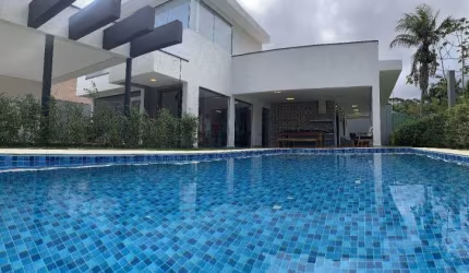 Casa à venda no bairro Horto Florestal em Ubatuba/SP