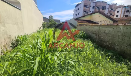 Terreno para locação comercial no centro de Ubatuba/SP.