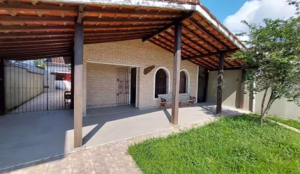 Casa para alugar no bairro Umuarama em Ubatuba/SP