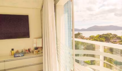 Apartamento à venda no bairro Enseada em Ubatuba/SP