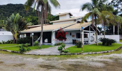 Country Club - A venda casa de alto padrão em condomínio com 5 dormitórios Ubatuba-SP