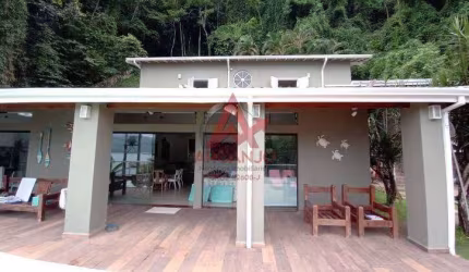 Casa Alto Padrão 05 Suites ,Piscina e ampla area de lazer