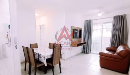 Apartamento na Praia das Toninhas com 02 dormitórios em Ubatuba - SP