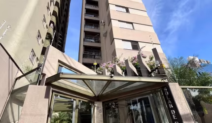 Apartamento no centro com 03 quartos e 01 suíte, com localização privilegiada