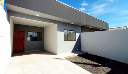 Linda casa com 03 quartos sendo 01 suite no Jd. Boa Vista-Cambé-PR