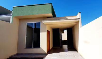 Linda, ampla e iluminada | Casa Geminada pronta para morar no Jd. Panorâmico em Cambé