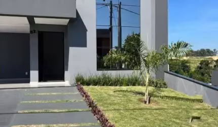 CASA NO CONDOMINIO LAGUNA