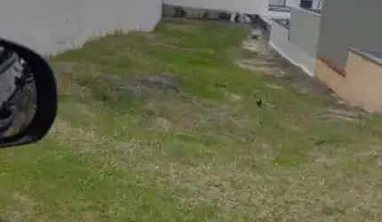 Terreno no Condomínio Montreal