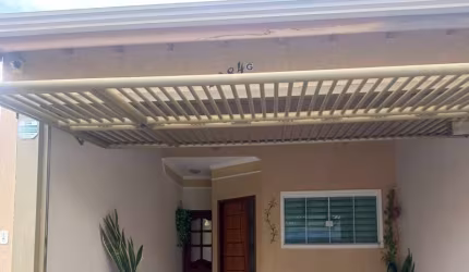Casa térrea à venda no Parque Boa Esperança