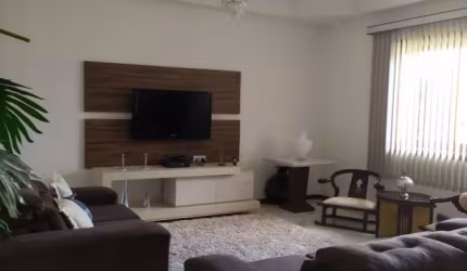 Sobrado à venda em Indaiatuba/SP