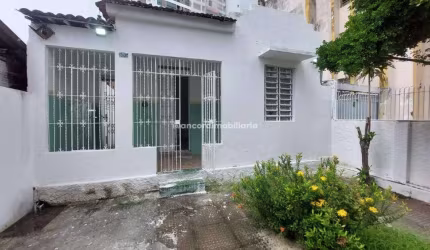 Casa à venda, 3 quartos, 2 vagas, Torre - Recife/PE