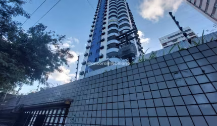 Belíssimo apartamento à venda, 3 quartos, 1 suíte, 2 vagas, Tamarineira- Recife/PE